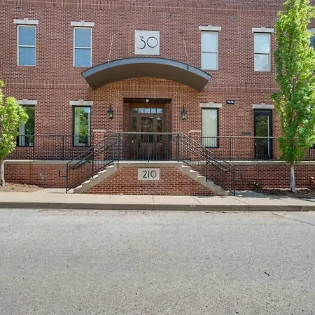 Holiday home Lofts At 30th - Urban Sky - Mins To Broadway