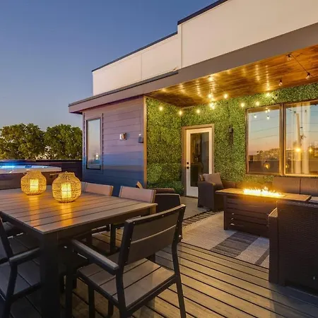 Downtown Dolly - Heart Of Gulch - Rooftop Hot Tub