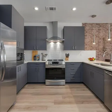 Halcyon - Odyssey - Heart Of Midtown Holiday home *