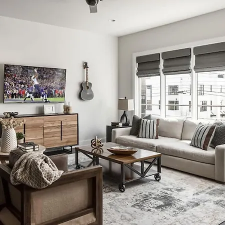 Holiday home Luxe-tennessee Row-heart Of Gulch-mins To Broadway