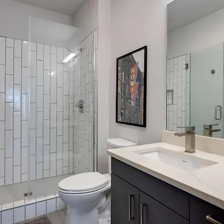 Echo - Odyssey - Heart Of Midtown Holiday home