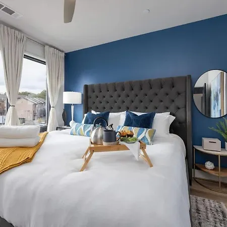 Parthenon Park-odyssey-heart Of Midtown Holiday home