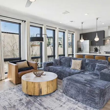 Holiday home Cowboy - Odyssey - Heart Of Midtown *