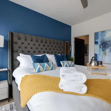 Parthenon Park-odyssey-heart Of Midtown Holiday home *