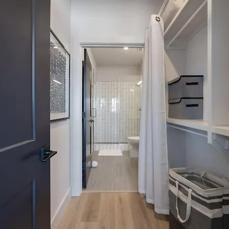 Holiday home Parthenon Park-odyssey-heart Of Midtown