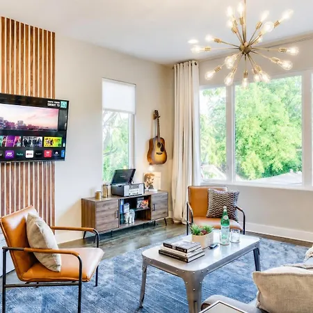 New Nashvegas Downtown Rooftop Views 13beds *