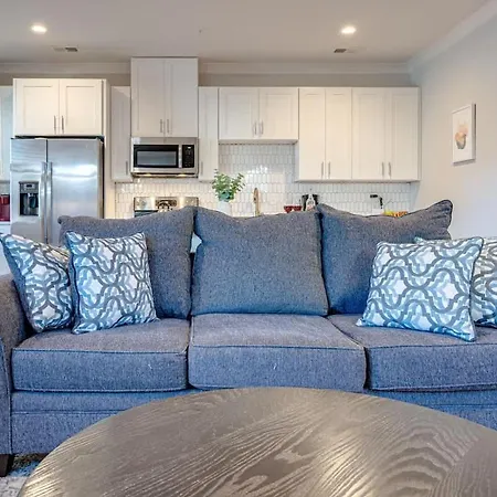 Melrose Mix - Rooftop Deck - 5 Mins To Broadway Holiday home *