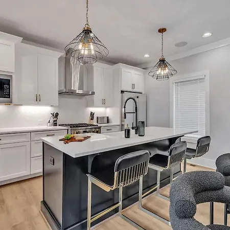 Bass - Private Rooftop - 8 Mins To Broadway * Nashville