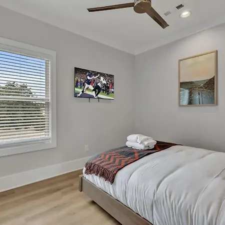Holiday home Soprano - Private Rooftop - 8 Mins To Broadway Nashville