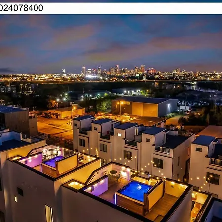 Rooftop Hot Tub Views Pac-man Pool Table