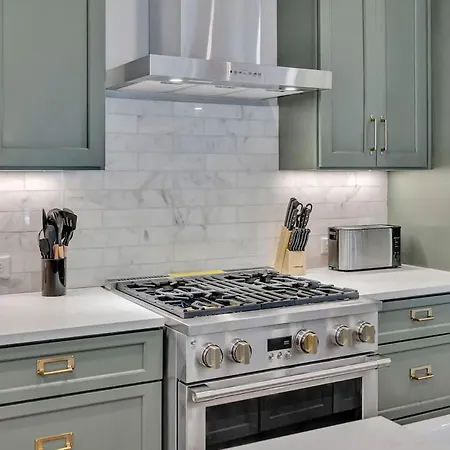 Resonant - 2 Townhomes - 2 Private Rooftop Decks Holiday home *