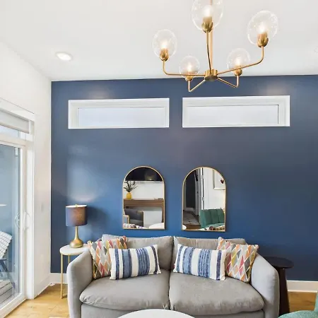Holiday home Gallatin Retreat-private Balcony-in East Nashville