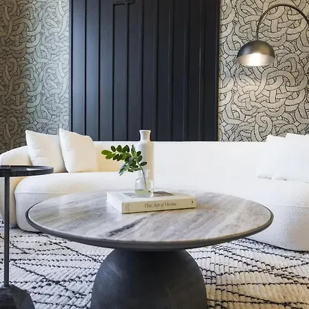 Enchant - Stunning Views - Modern Luxe Nashville