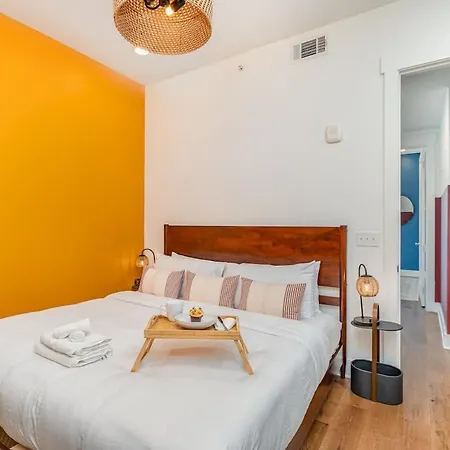Gallatin Retreat-private Balcony-in East Nashville