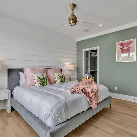 Resonant - 2 Townhomes - 2 Private Rooftop Decks Holiday home