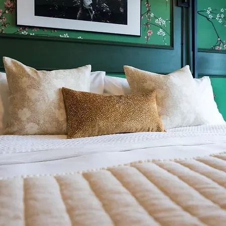 Holiday home Hyve-the Dolly Parton Experience-private Balcony