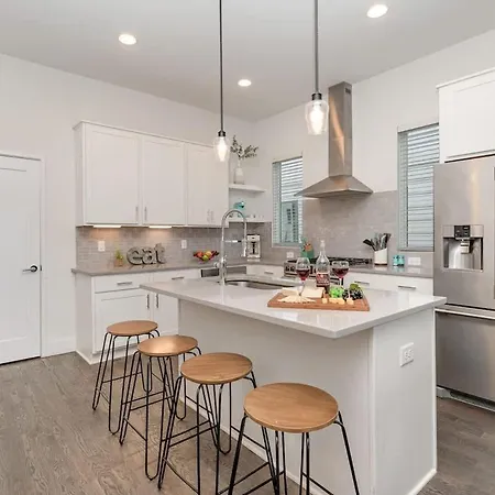 Holiday home Jade - Private Patio And Balcony - Near Germantown Nashville