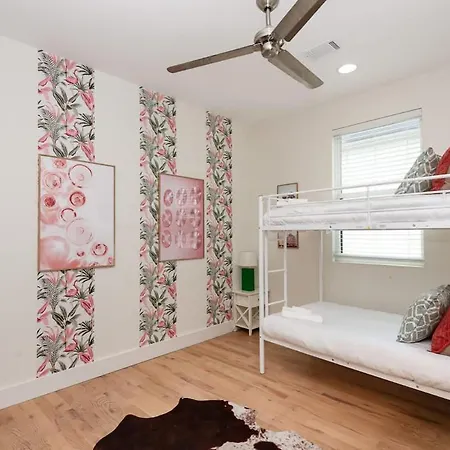 Citrine-private Patio & Balcony-near Germantown Nashville