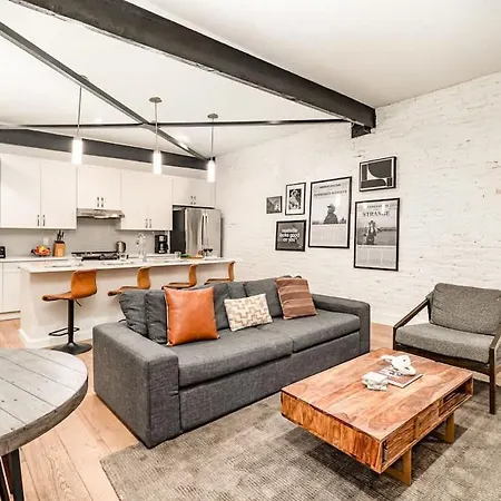 The Saddlery - The Vault - 2 Min Walk To Broadway Holiday home *
