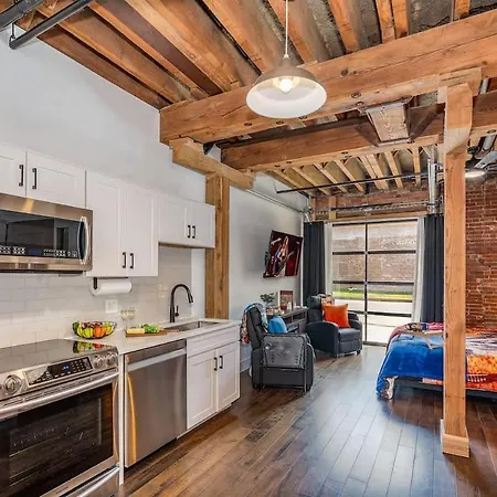 Lowkey - Pool & Gym - Mins To Broadway Nashville