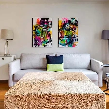 Rhythm - Walk To 12 South - Mins To Broadway Holiday home *