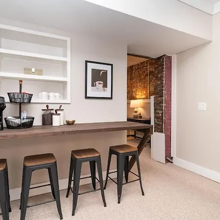 Rutledge After Dark - Walk To Broadway & The Gulch Holiday home *