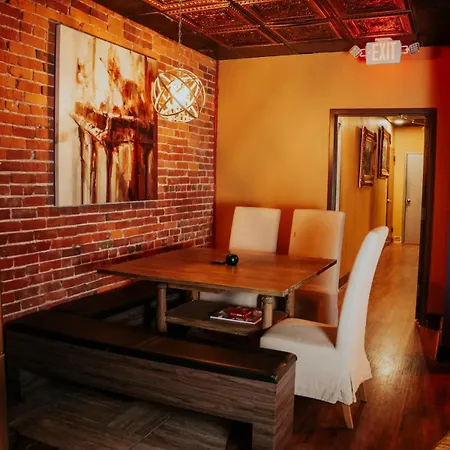 Printers Alley Downtown Mansion