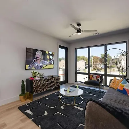 Gaia - Odyssey - 4 Units - Heart Of Midtown *