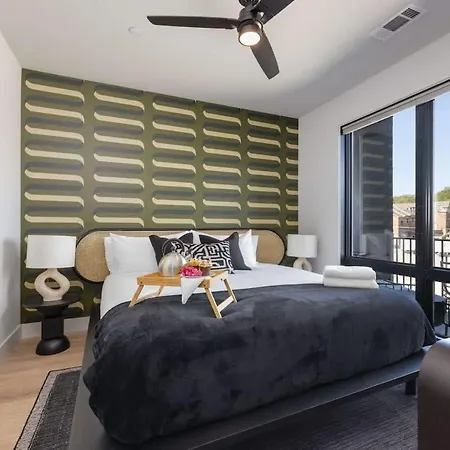 Gaia - Odyssey - 4 Units - Heart Of Midtown *