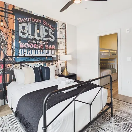 Symphony - Odyssey - Mins To Broadway - Pool & Gym * Nashville