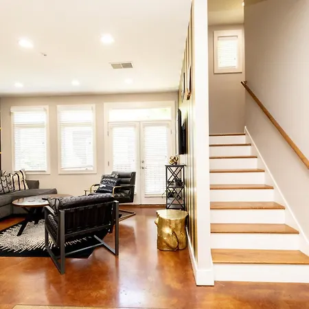 Apartment The Johnny Cash - Music Row District - Free Garage Parking - King Bed