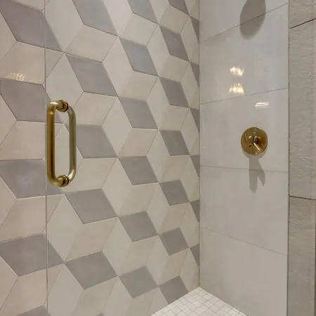 Modern Luxury Hot Tub Mini Golf Elevator Views Holiday home