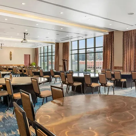 Hotel Cambria Downtown Nashville