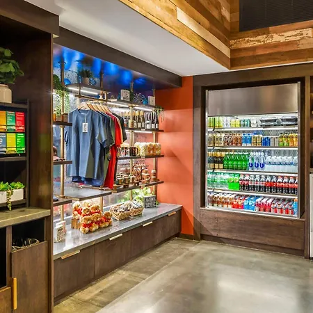 Cambria Downtown Hotel 4*