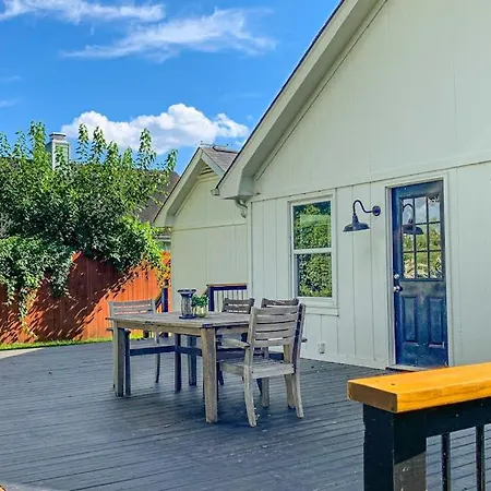 Inglewood Rose Holiday home *