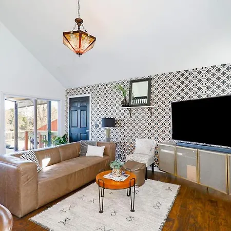 Inglewood Rose Holiday home
