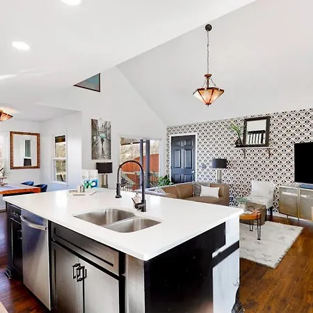 Inglewood Rose Holiday home *