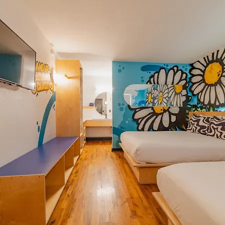 The Iris Hotel