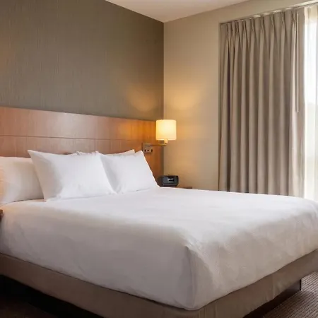 Hotel Bna Suites