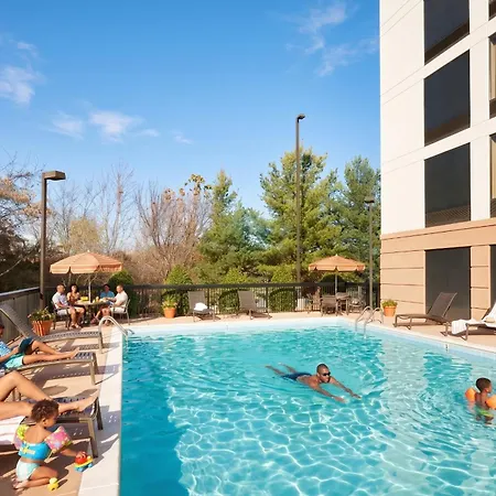 Bna Suites Hotel 3*