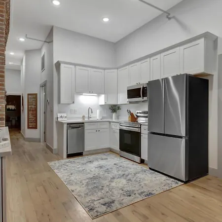 Apartment The Majestic Lofts *