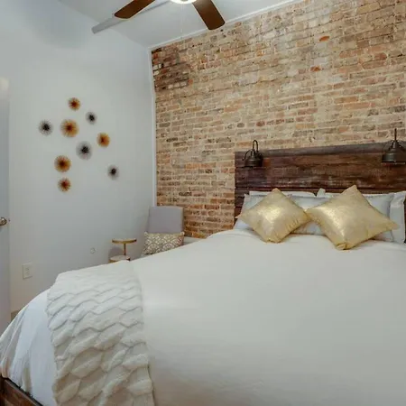 Apartment The Majestic Lofts *