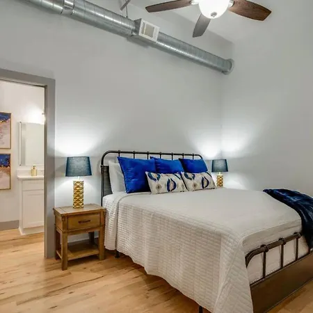 Apartment The Majestic Lofts