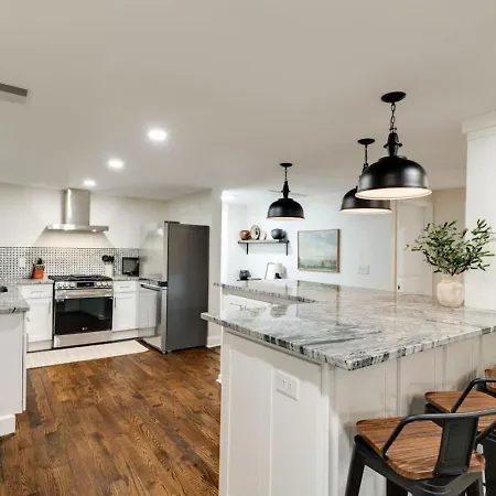 East One Level With Big Yard Holiday home *
