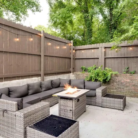 East One Level With Big Yard Holiday home *