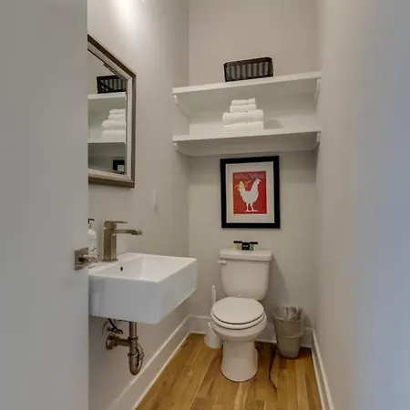 Music Valley Pad, Rooftop, 5 Min To Opry Holiday home *