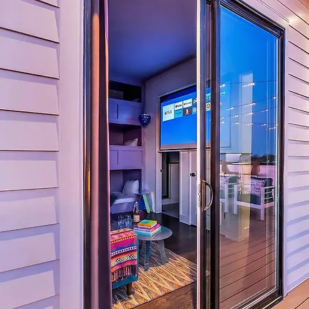 Holiday home Taylor Swift Inspired Hot Tub Rooftop Deck Views Nashville