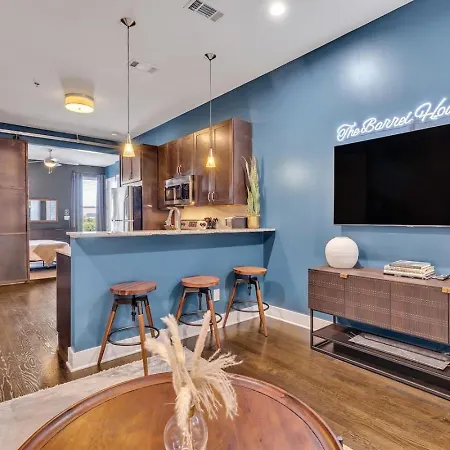 The Barrelhouse Loft In West End Near Vandy And Centennial