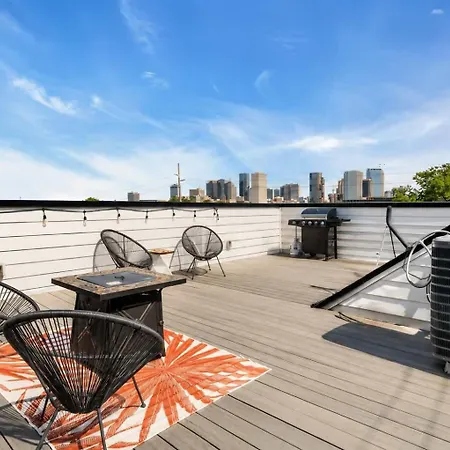 Cozy Gulch Escape Skyline Views *