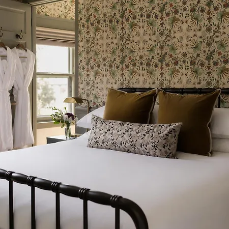 Sylvan Park Boarding House Nashville
